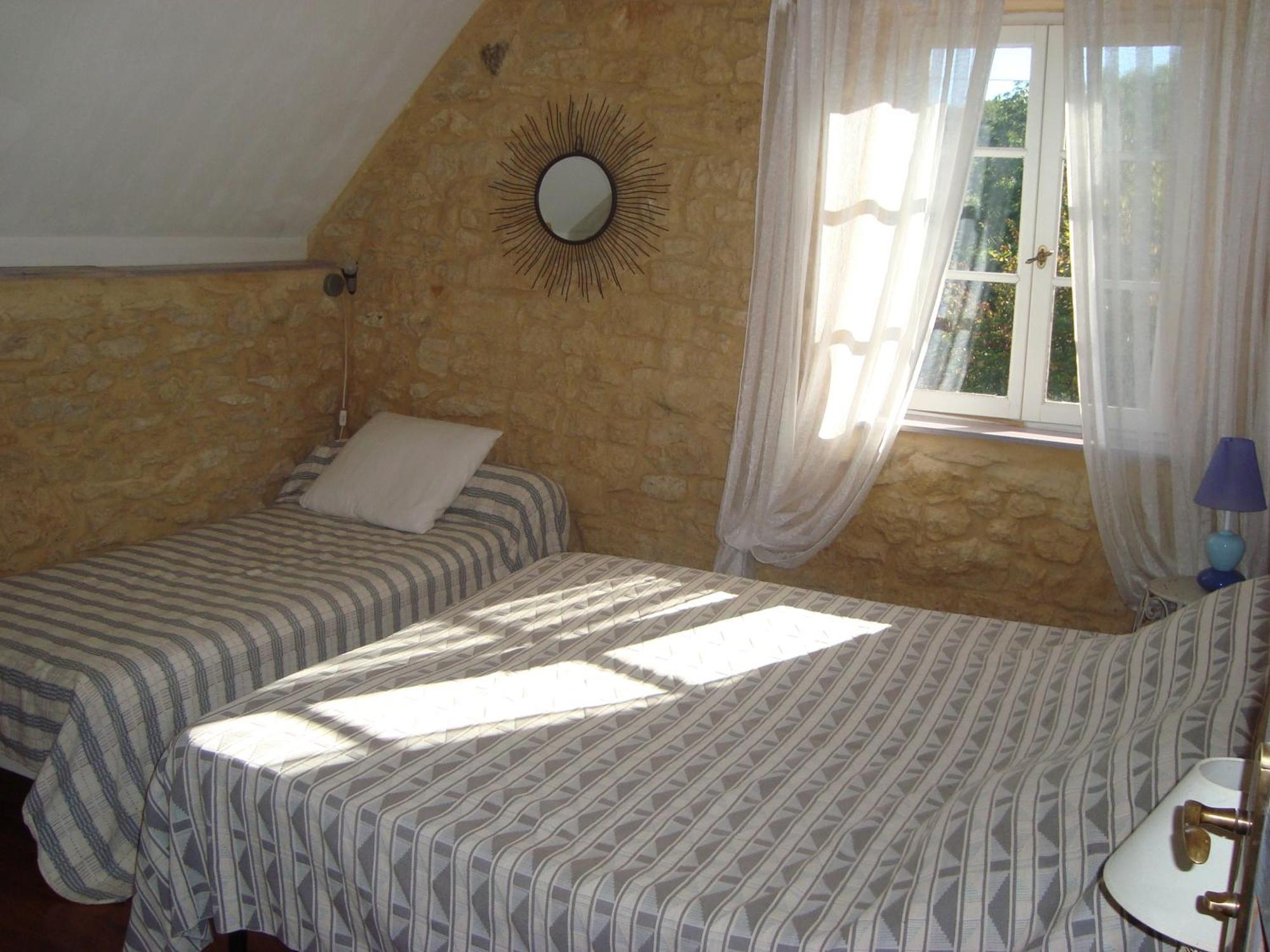 Le Bonheur Dans Notre Pre Villa Sainte-Mondane Rom bilde